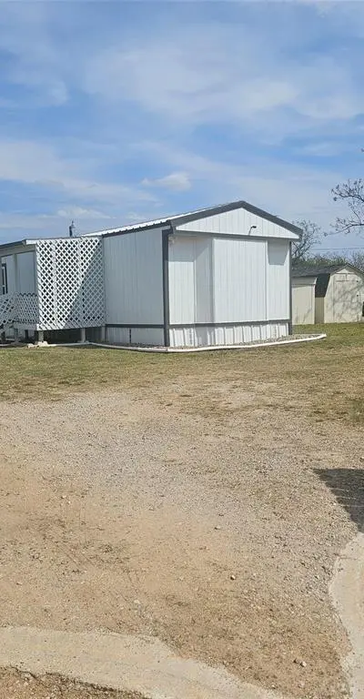 130 Trails End Circle, Millsap TX 76066 - Photo 5