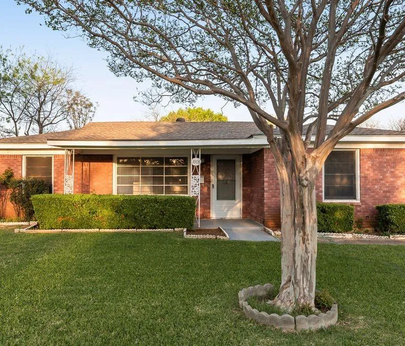 3908 Tejas Trail, Lake Worth TX 76135