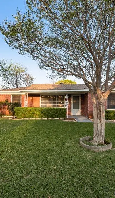 3908 Tejas Trail, Lake Worth TX 76135 - Photo 2