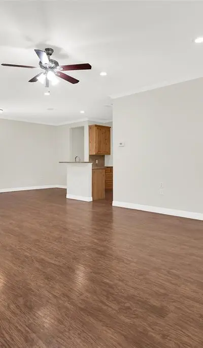 105 Ashlyn Court, Whitesboro TX 76273 - Photo 5