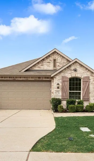 3411 Blue Granite Lane, Heartland TX 75126