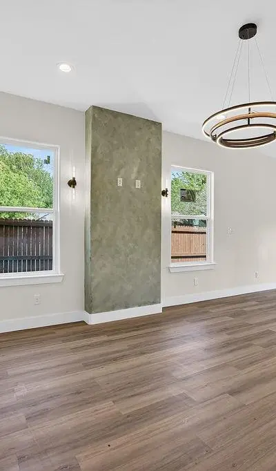 2701 S Jones Street, Fort Worth TX 76104 - Photo 2