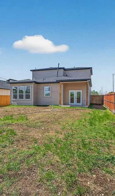 2701 S Jones Street, Fort Worth TX 76104 - Photo 5