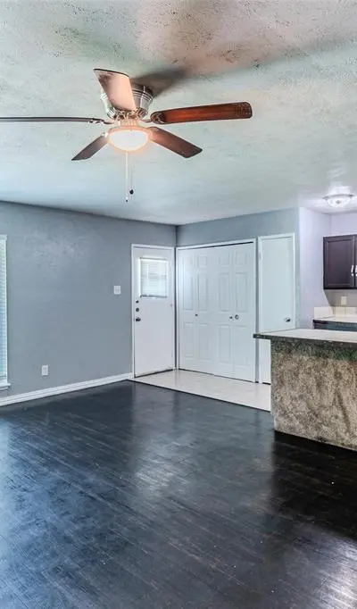 7309 Ashcrest Lane, Dallas TX 75249 - Photo 3