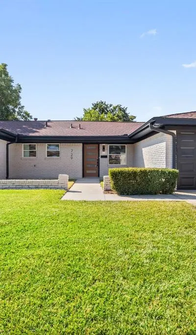 729 Finland Street, Grand Prairie TX 75050