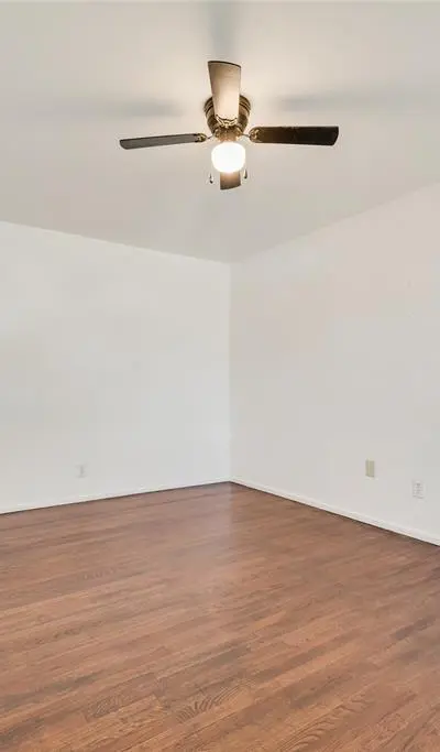 1836 Carver Avenue, Fort Worth TX 76102 - Photo 5