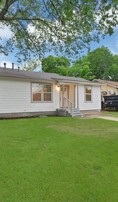 4248 Lorin Avenue, Fort Worth TX 76105 - Photo 2