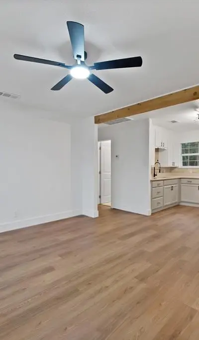 4248 Lorin Avenue, Fort Worth TX 76105 - Photo 5