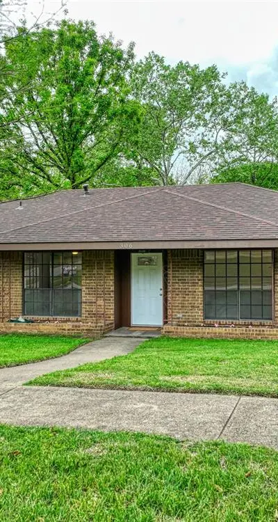 306 Larry Drive, Duncanville TX 75137