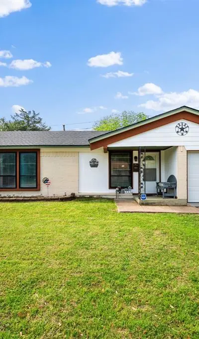 333 Sparks Street, Grand Prairie TX 75051