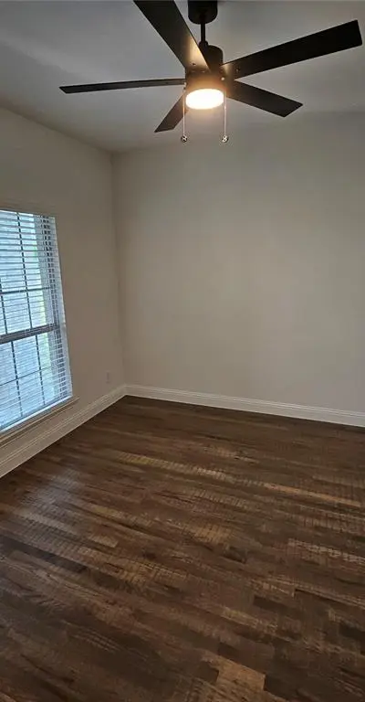 237 Magnolia Court, Trenton TX 75490 - Photo 5