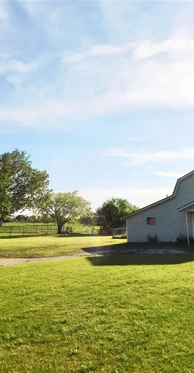 31 Rogers Circle, Krum TX 76249 - Photo 2
