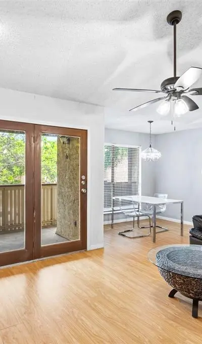 2014 Willoughby Lane # 4624, Arlington TX 76011 - Photo 4