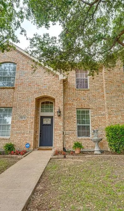 5218 Griffins Pointe Drive, Rowlett TX 75089