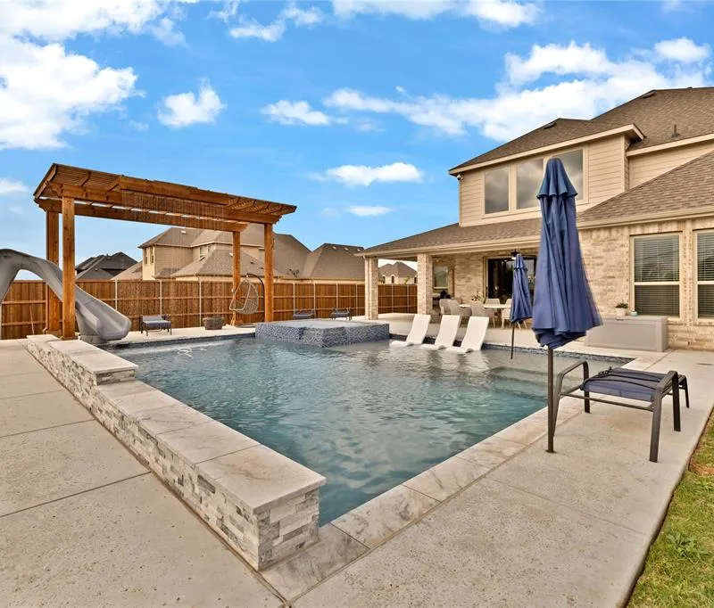 330 Penrose Drive, Ovilla TX 75154