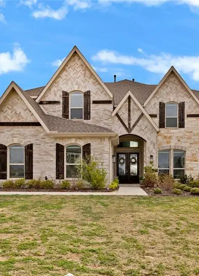 330 Penrose Drive, Ovilla TX 75154 - Photo 2
