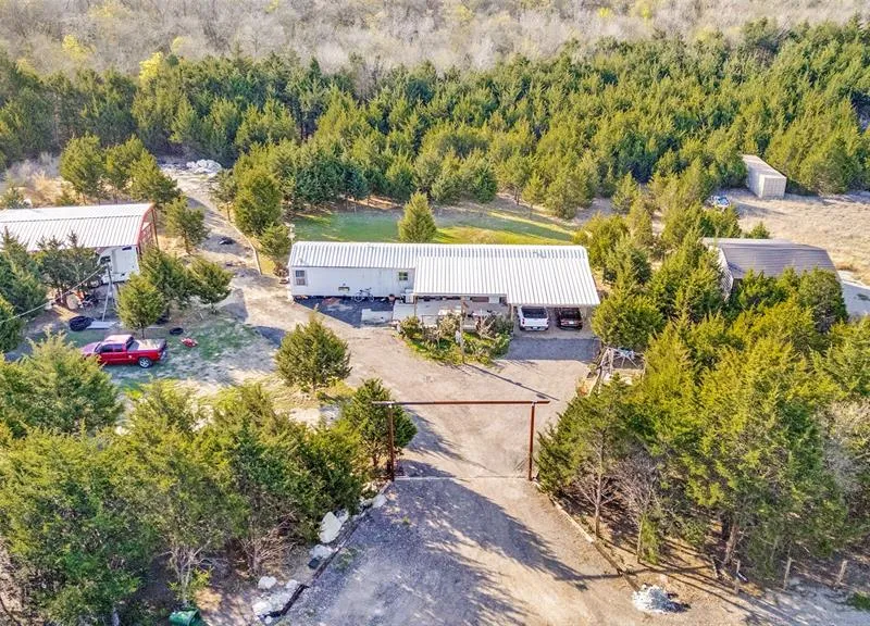 1425 Hunsucker Road, Palmer TX 75152