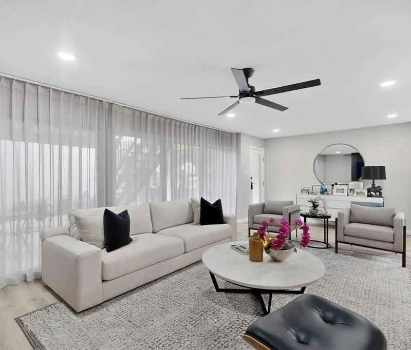 5015 Thunder Road, Dallas TX 75244