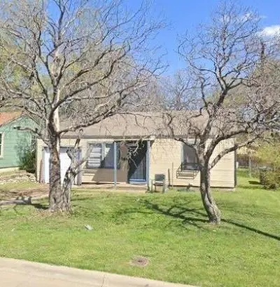 3233 Evans Avenue, Fort Worth TX 76110