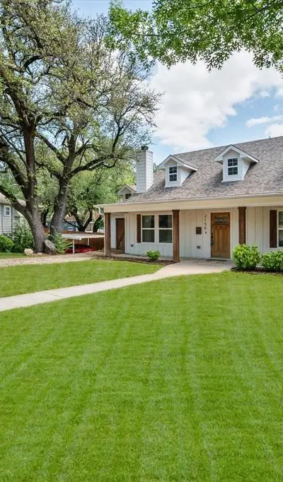 2158 Morning Glory Avenue, Fort Worth TX 76111 - Photo 5