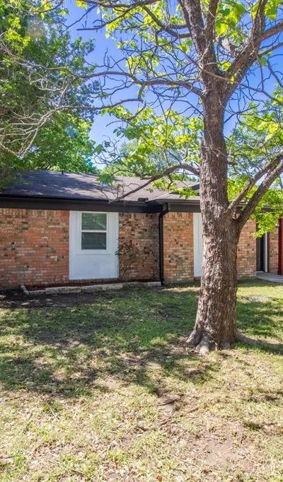 12308 Queen Drive, Balch Springs TX 75180 - Photo 3