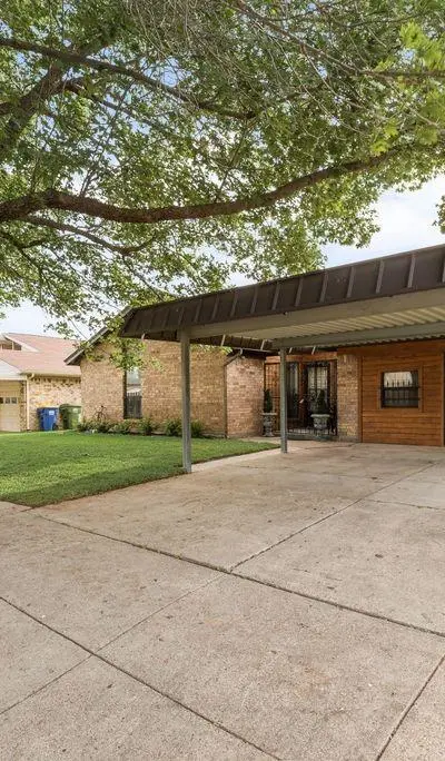 6217 Green Apple Court, Watauga TX 76148 - Photo 2