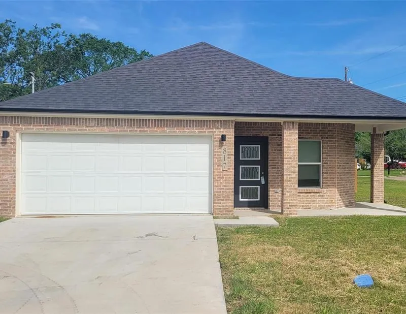 817 E Jefferson Street, Sulphur Springs TX 75482