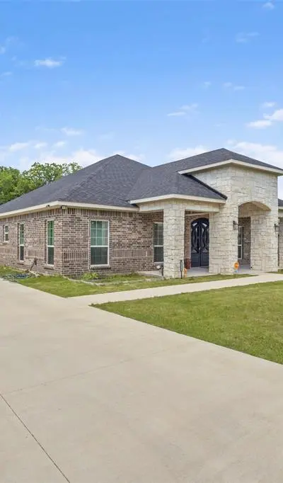 11101 Leeper Drive, Balch Springs TX 75180 - Photo 3