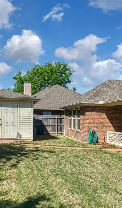 1057 Springwood Drive, Saginaw TX 76179 - Photo 2