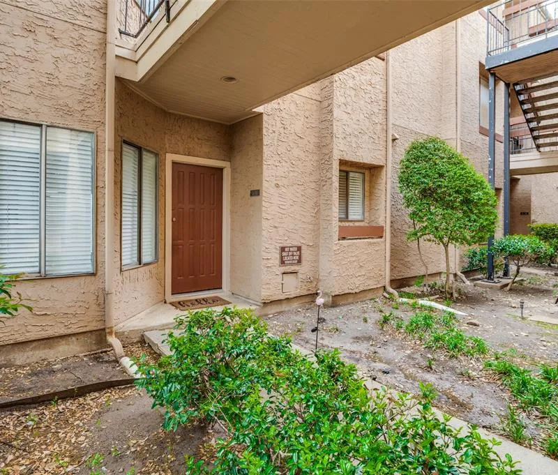 5550 Spring Valley Road # G16, Dallas TX 75254