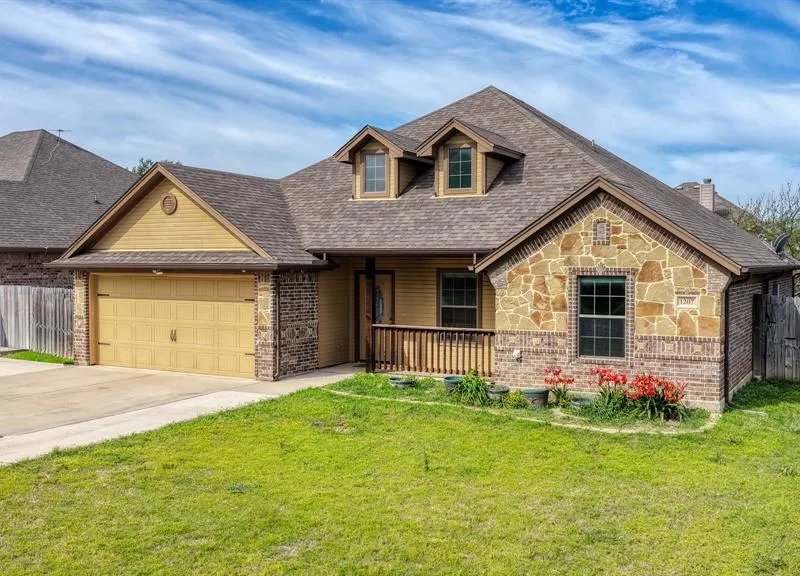 1207 Butterfield Street, Bridgeport TX 76426