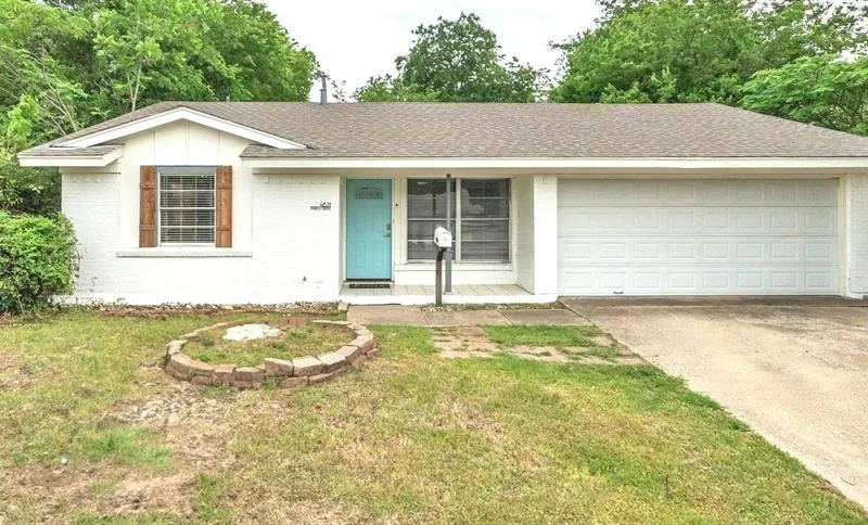 4621 Darla Drive, Fort Worth TX 76132