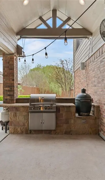 613 Windward Drive, Murphy TX 75094 - Photo 3