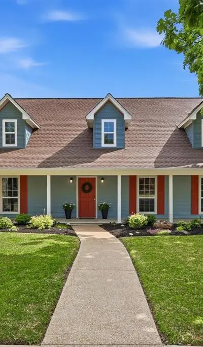 613 Evergreen Drive, Hurst TX 76054