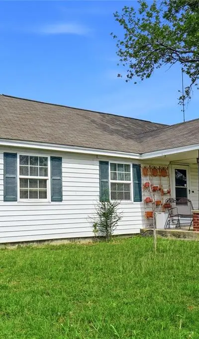 904 S Perrin Street, Decatur TX 76234