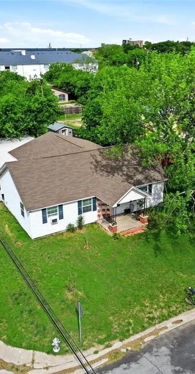 904 S Perrin Street, Decatur TX 76234 - Photo 2