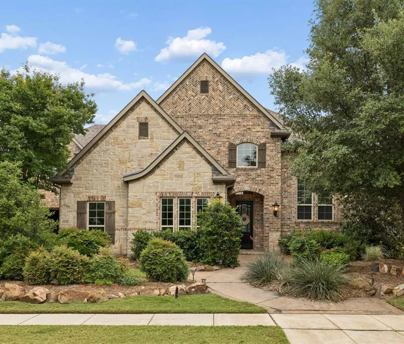 2220 Trophy Club Drive, Trophy Club TX 76262
