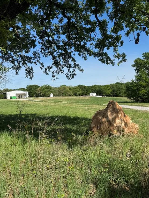 2618 County Road 1370, Alvord TX 76225