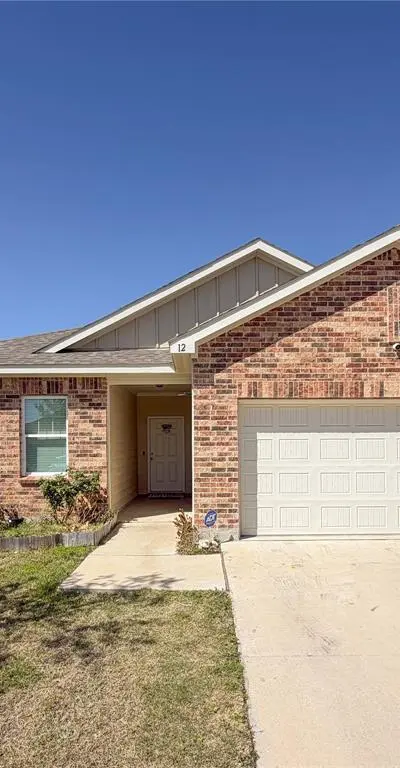 12 Elderbrook Lane, Edgecliff Village TX 76134 - Photo 2