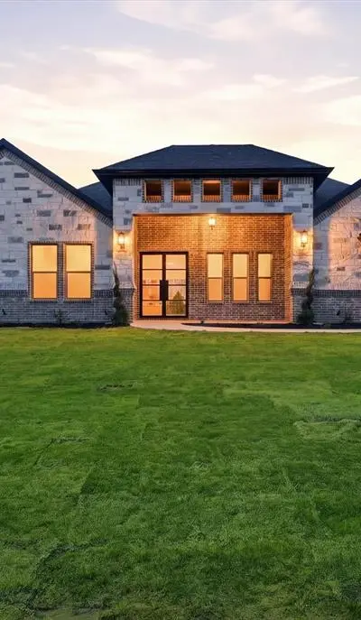 182 Briar Patch Road, Boyd TX 76023