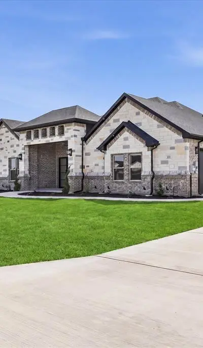 182 Briar Patch Road, Boyd TX 76023 - Photo 2