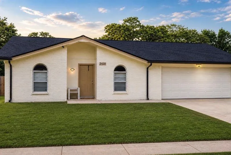 3420 Appletree Court, Forest Hill TX 76140