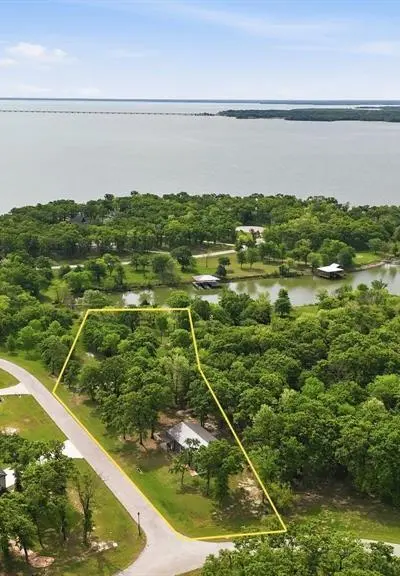 7366 Point Aquarius, Quinlan TX 76454 - Photo 3