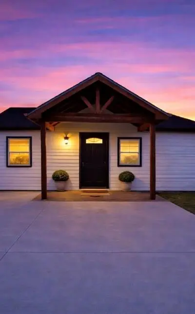 2837 May Street, Fort Worth TX 76110