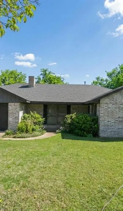 308 E Cottonwood Street, Leonard TX 75452