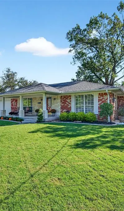 230 Center Street, Whitesboro TX 76273 - Photo 5