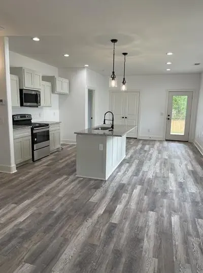 730 E Woodard Street, Denison TX 75021 - Photo 2