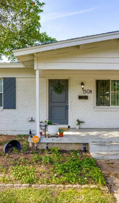 1508 Juanita Drive, Arlington TX 76013 - Photo 4