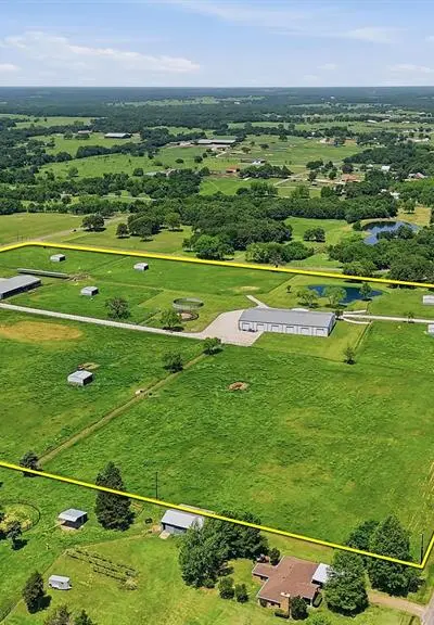 1030 Roland Road, Whitesboro TX 76273 - Photo 2