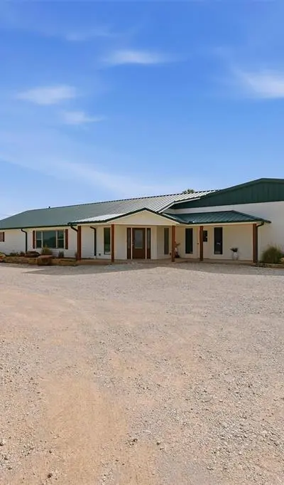 1030 Roland Road, Whitesboro TX 76273 - Photo 3